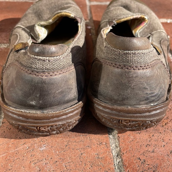 Keen Womens 9.5 Cush Golden Summer Canvas Leather Flat Brown Slip On Shoes - Picture 9 of 10
